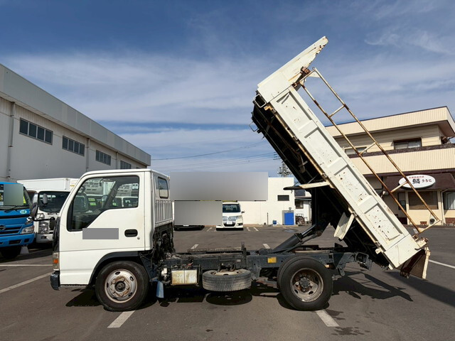 いすゞエルフダンプ小型（2t・3t）[写真06]