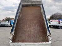 いすゞエルフダンプ小型（2t・3t）[写真10]