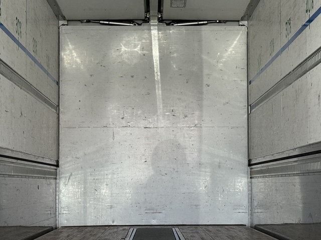 日野プロフィアアルミウイング大型（10t）[写真12]