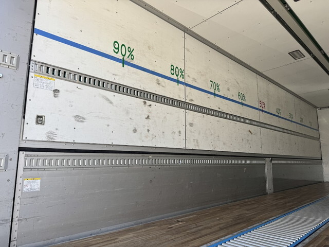 日野プロフィアアルミウイング大型（10t）[写真14]