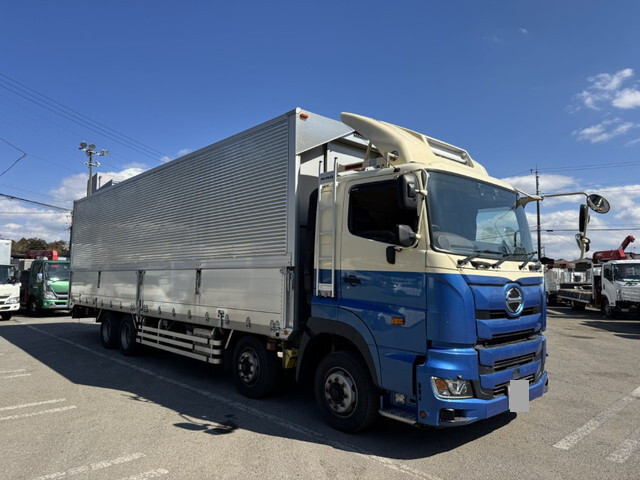 日野プロフィアアルミウイング大型（10t）[写真03]