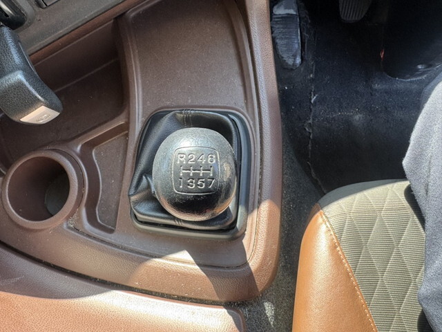 日野プロフィアアルミウイング大型（10t）[写真32]