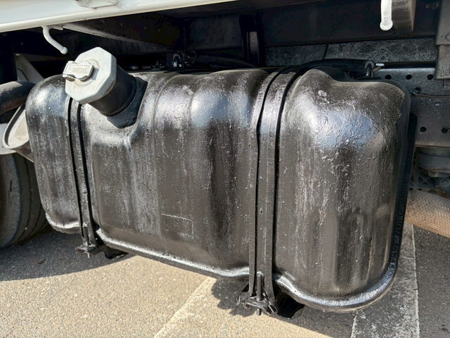 いすゞエルフダンプ小型（2t・3t）[写真22]