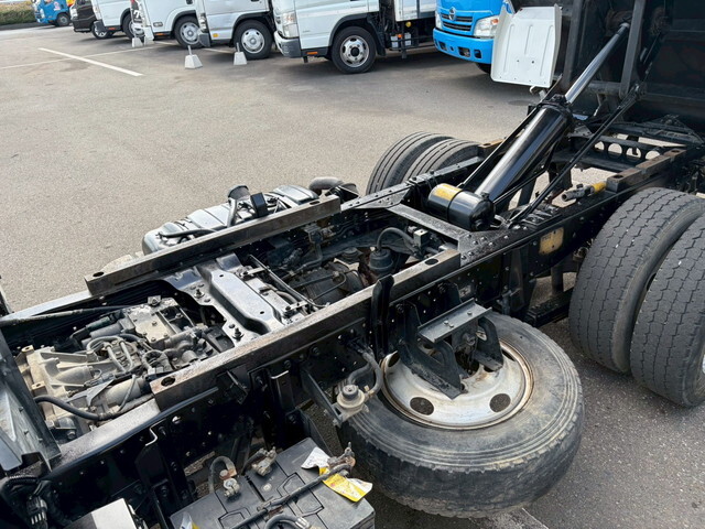 いすゞエルフダンプ小型（2t・3t）[写真23]