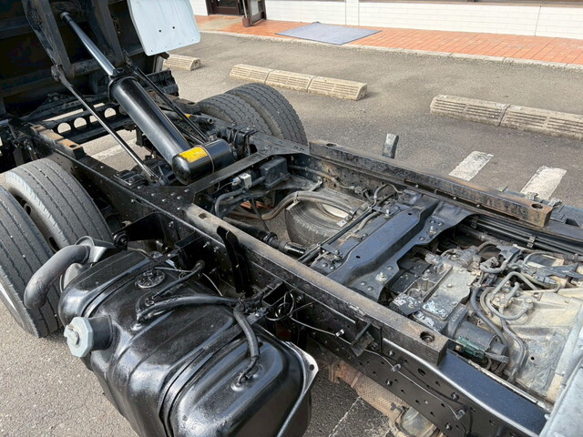 いすゞエルフダンプ小型（2t・3t）[写真27]