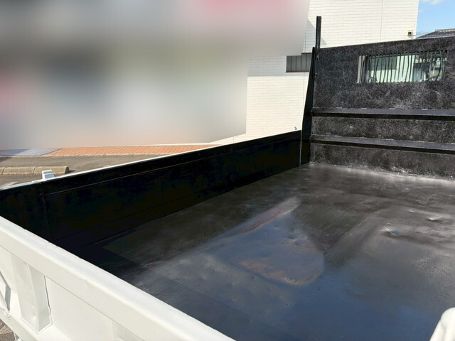 いすゞエルフダンプ小型（2t・3t）[写真07]