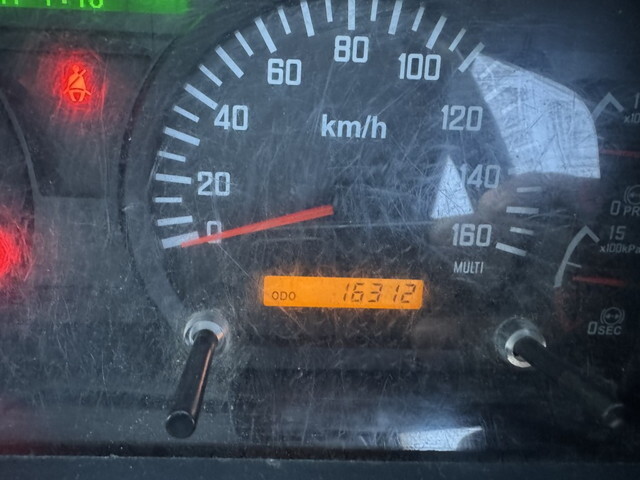 いすゞフォワードクレーン4段中型（4t）[写真25]