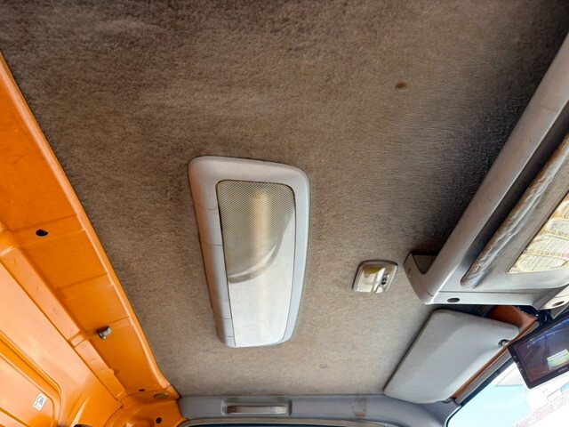 いすゞエルフアルミバン小型（2t・3t）[写真29]