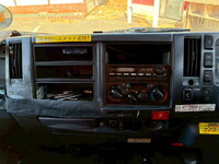 いすゞエルフアルミバン小型（2t・3t）[写真39]