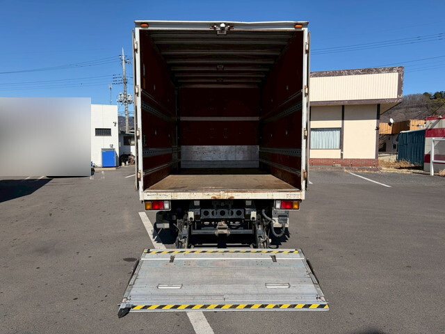 いすゞエルフアルミバン小型（2t・3t）[写真13]