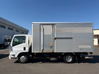 いすゞエルフアルミバン小型（2t・3t）[写真06]