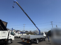 三菱ふそうファイタークレーン4段増トン（6t・8t）[写真15]