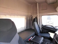 日野プロフィアトレーラーヘッド（トラクターヘッド）大型（10t）[写真18]