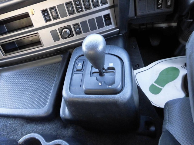 日野プロフィアトレーラーヘッド（トラクターヘッド）大型（10t）[写真22]