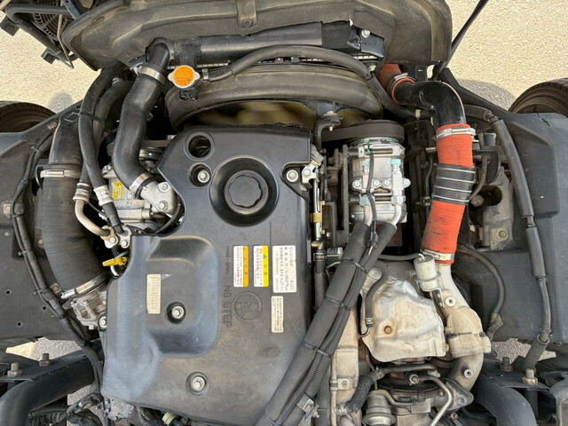 いすゞエルフ冷凍車（冷蔵車）小型（2t・3t）[写真18]