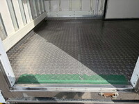 いすゞエルフ冷凍車（冷蔵車）小型（2t・3t）[写真10]