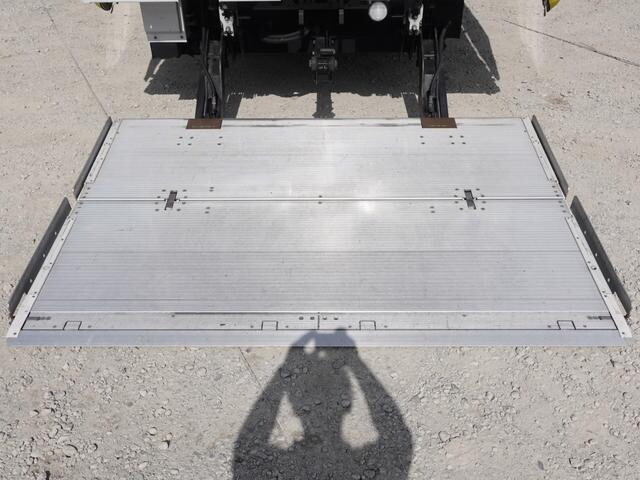 UDトラックスコンドルアルミウイング中型（4t）[写真14]