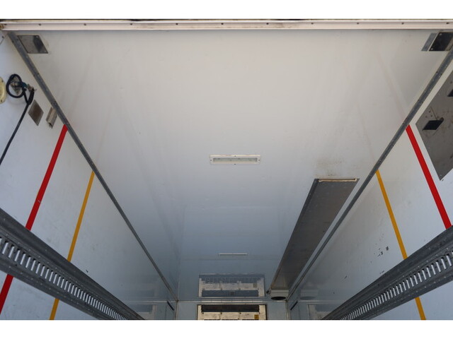 日野レンジャー冷凍車（冷蔵車）中型（4t）[写真17]