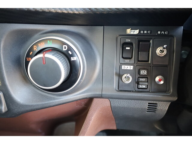 日野レンジャー冷凍車（冷蔵車）中型（4t）[写真27]