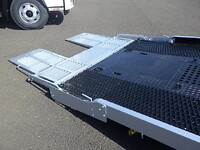 UDトラックスコンドルセーフティローダー中型（4t）[写真21]