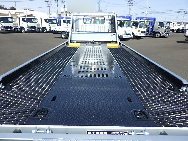 UDトラックスコンドルセーフティローダー中型（4t）[写真26]