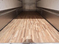 日野レンジャーアルミウイング中型（4t）[写真14]