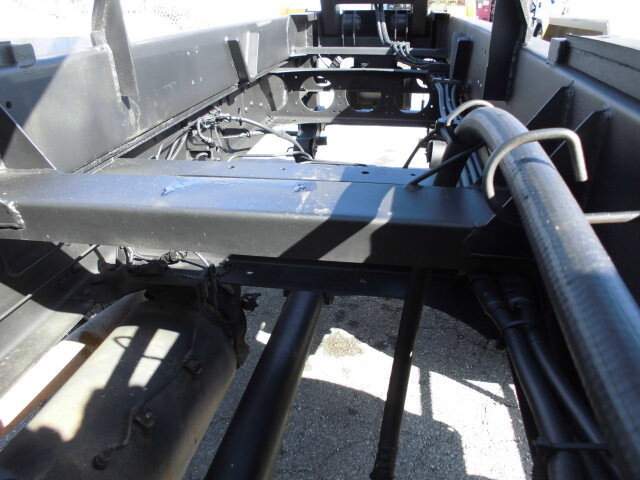 UDトラックスコンドルコンテナ専用車増トン（6t・8t）[写真22]