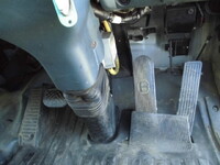 UDトラックスコンドルコンテナ専用車増トン（6t・8t）[写真36]