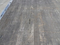 いすゞフォワードアルミブロック中型（4t）[写真13]