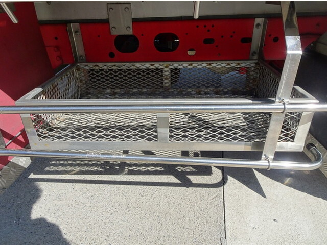 いすゞフォワードアルミブロック中型（4t）[写真13]