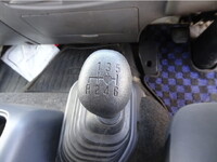 いすゞフォワードアルミブロック中型（4t）[写真39]