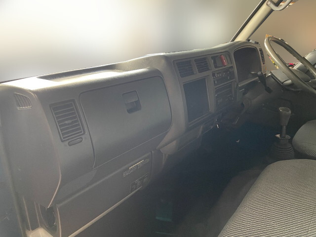 トヨタトヨエースダブルキャブ（Wキャブ）小型（2t・3t）[写真22]