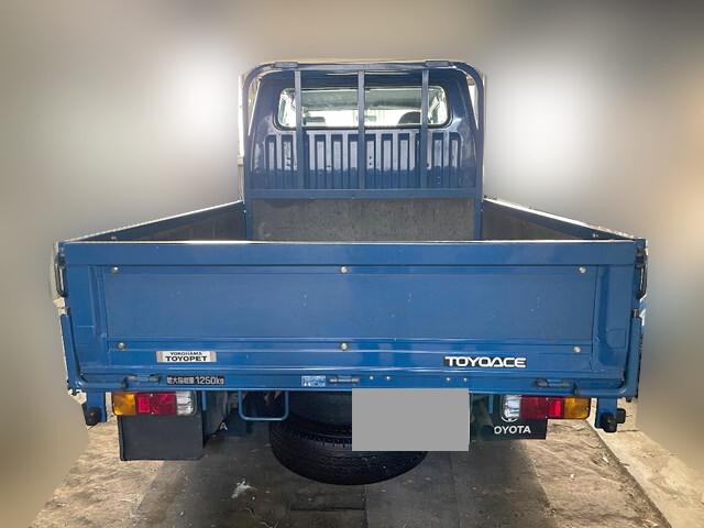 トヨタトヨエースダブルキャブ（Wキャブ）小型（2t・3t）[写真06]