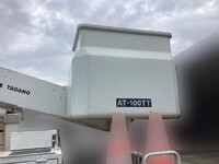 いすゞエルフ高所作業車小型（2t・3t）[写真04]