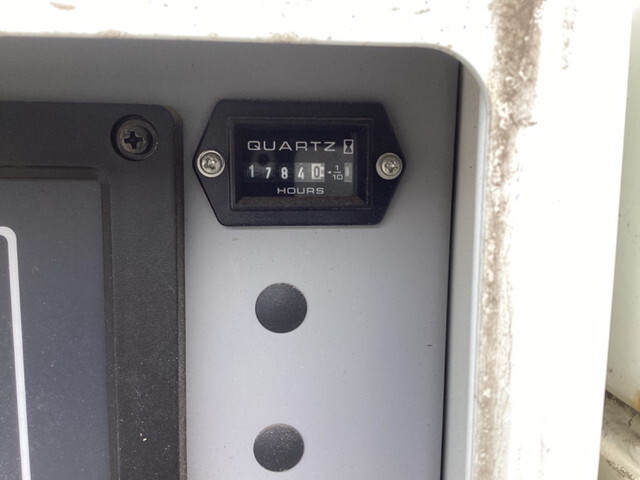 いすゞエルフ高所作業車小型（2t・3t）[写真05]