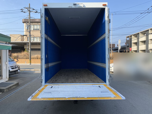 いすゞエルフパネルバン小型（2t・3t）[写真10]