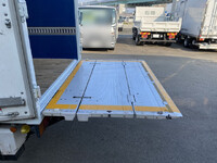 いすゞエルフパネルバン小型（2t・3t）[写真10]