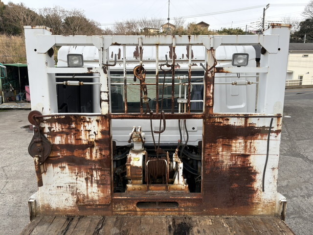 UDトラックスクオンセルフローダー大型（10t）[写真11]