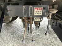 UDトラックスクオンセルフローダー大型（10t）[写真23]