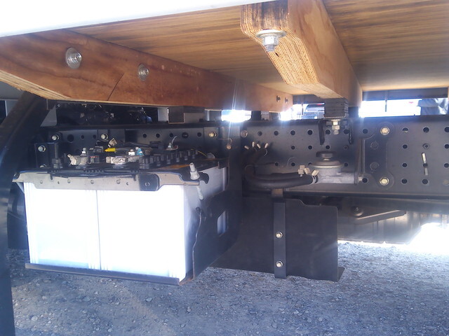 いすゞエルフアルミブロック小型（2t・3t）[写真11]