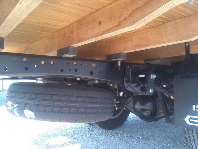 いすゞエルフアルミブロック小型（2t・3t）[写真15]