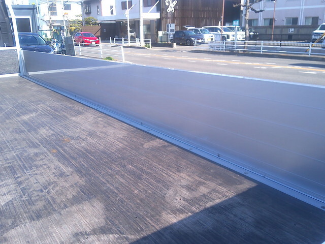 いすゞエルフアルミブロック小型（2t・3t）[写真18]