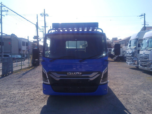 いすゞエルフアルミブロック小型（2t・3t）[写真05]