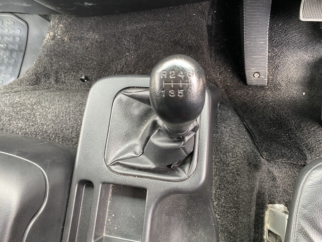 三菱ふそうファイター冷凍車（冷蔵車）中型（4t）[写真26]