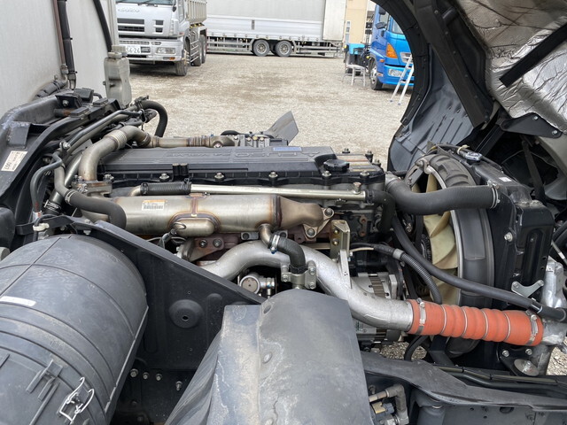 三菱ふそうファイター冷凍車（冷蔵車）中型（4t）[写真34]