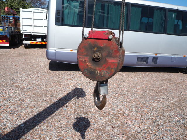 いすゞフォワードセルフクレーン5段増トン（6t・8t）[写真18]