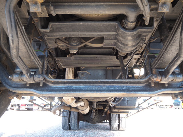 いすゞフォワードセルフクレーン5段増トン（6t・8t）[写真09]