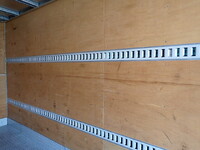 いすゞエルフアルミバン小型（2t・3t）[写真16]