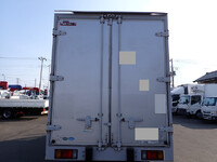 いすゞエルフアルミバン小型（2t・3t）[写真09]