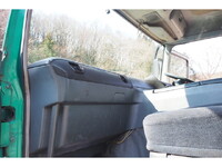 三菱ふそうスーパーグレートダンプ大型（10t）[写真32]